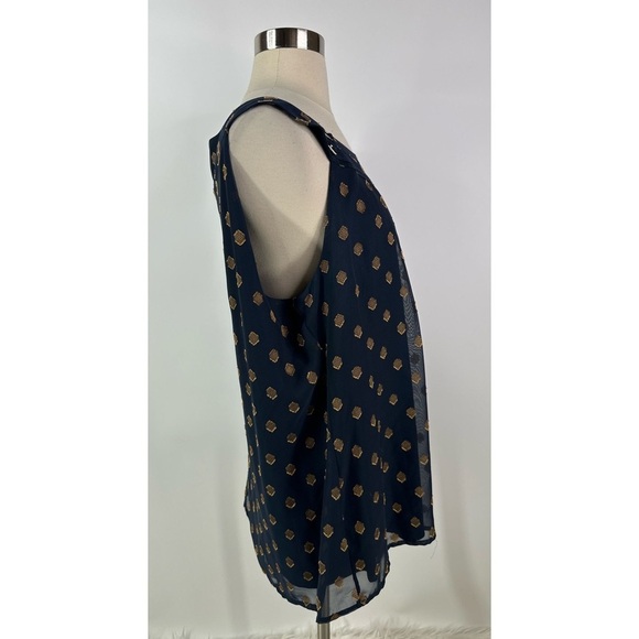 Roz & Ali Polka Dot Sleeveless Top - Picture 3 of 11